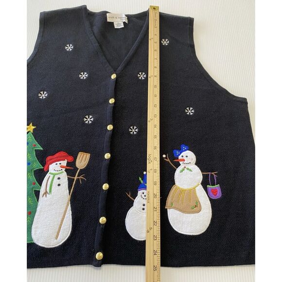 Croft & Barrow Women's Vest Snowmen Christmas Tree Brass Buttons Size 2XL - Picture 6 of 10